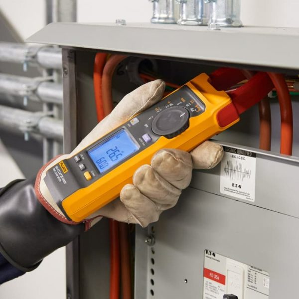 Pinza amperimétrica para aplicaciones fotovoltaicas con sonda iFlex de 2,500A AC y medida de tensión hasta 1,500V DC. Conexión Inalámbrica Fluke Connect - Imagen 2